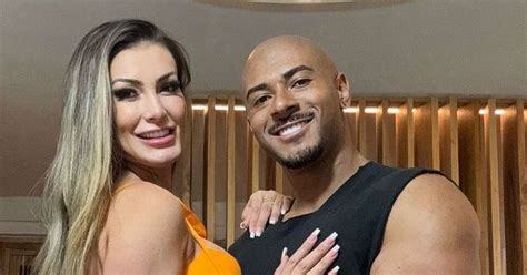 fotos nuas andressa urach|Andressa Urach posa nua ao lado do namorado em revista。